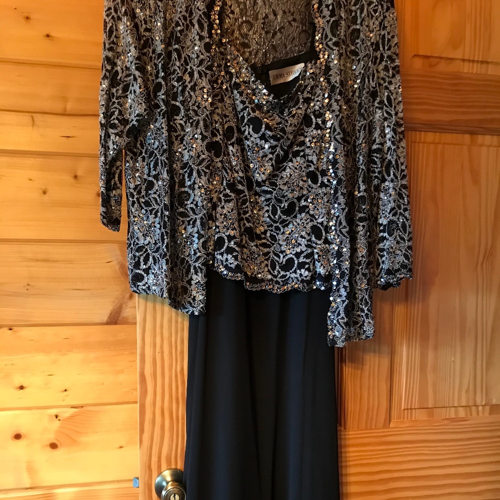 Emma street mother of the groom